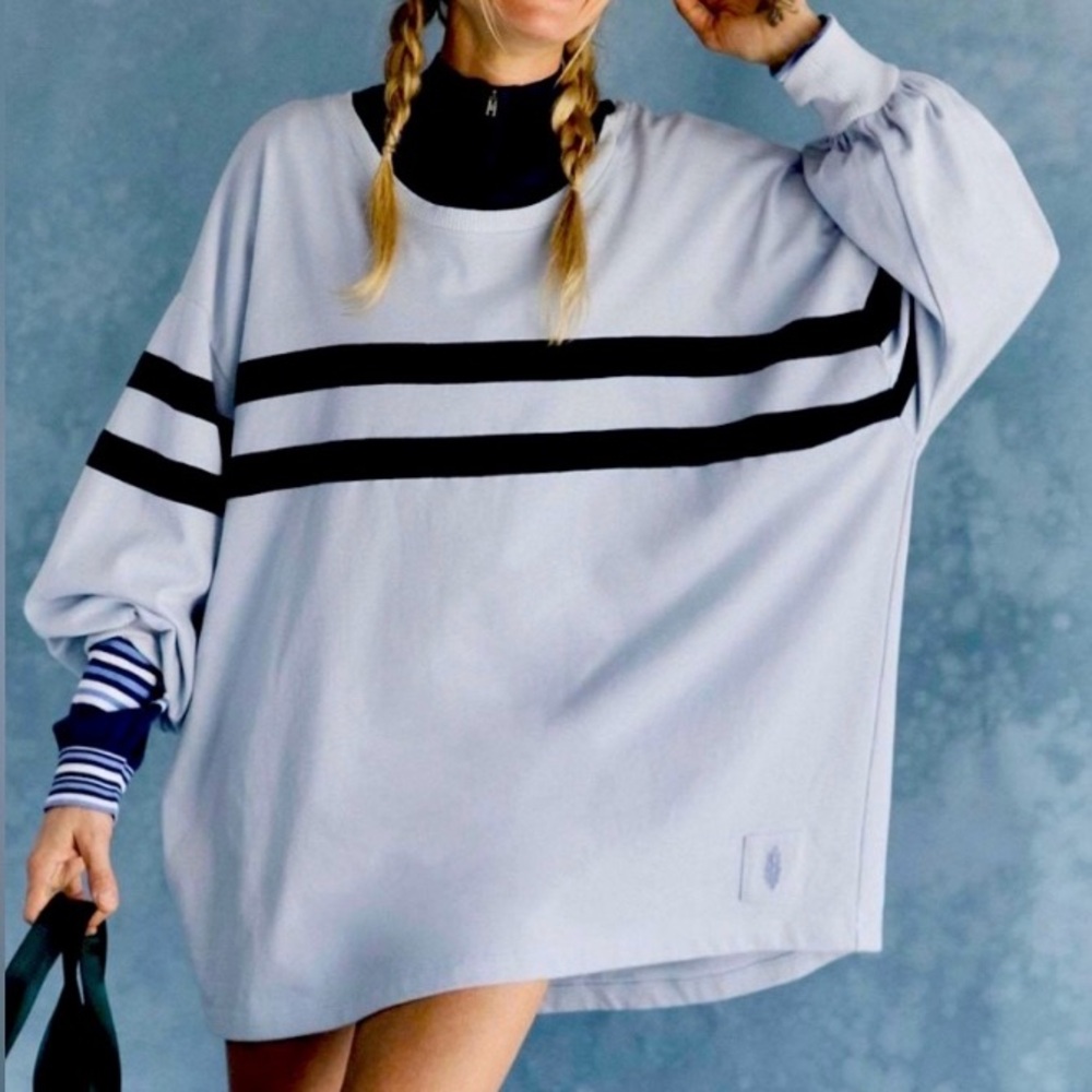 NWOT! Free People FP Movement Post Up Layer- Ice Gray Color Combo; Size XS